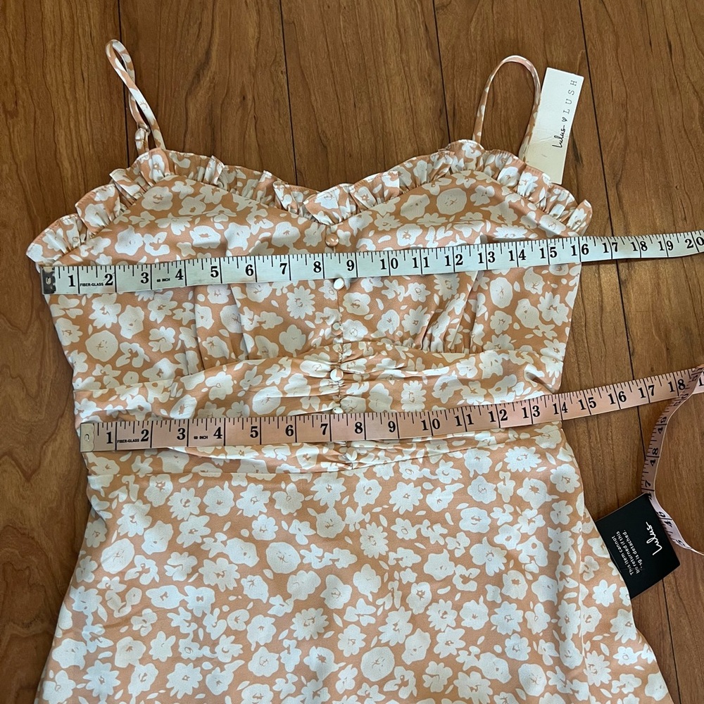NWT Lulu’s x Lush Small Timeless Touch Peach Floral Print A-Line Midi Dress - Picture 2 of 16